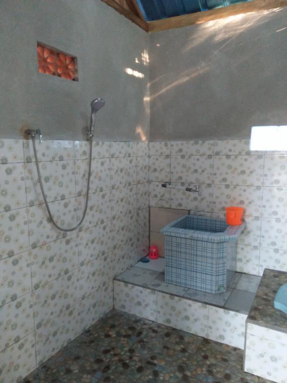 Nyuh Bengkok Tree House Hotel Batununggul Kültér fotó