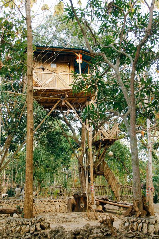 Nyuh Bengkok Tree House Hotel Batununggul Kültér fotó