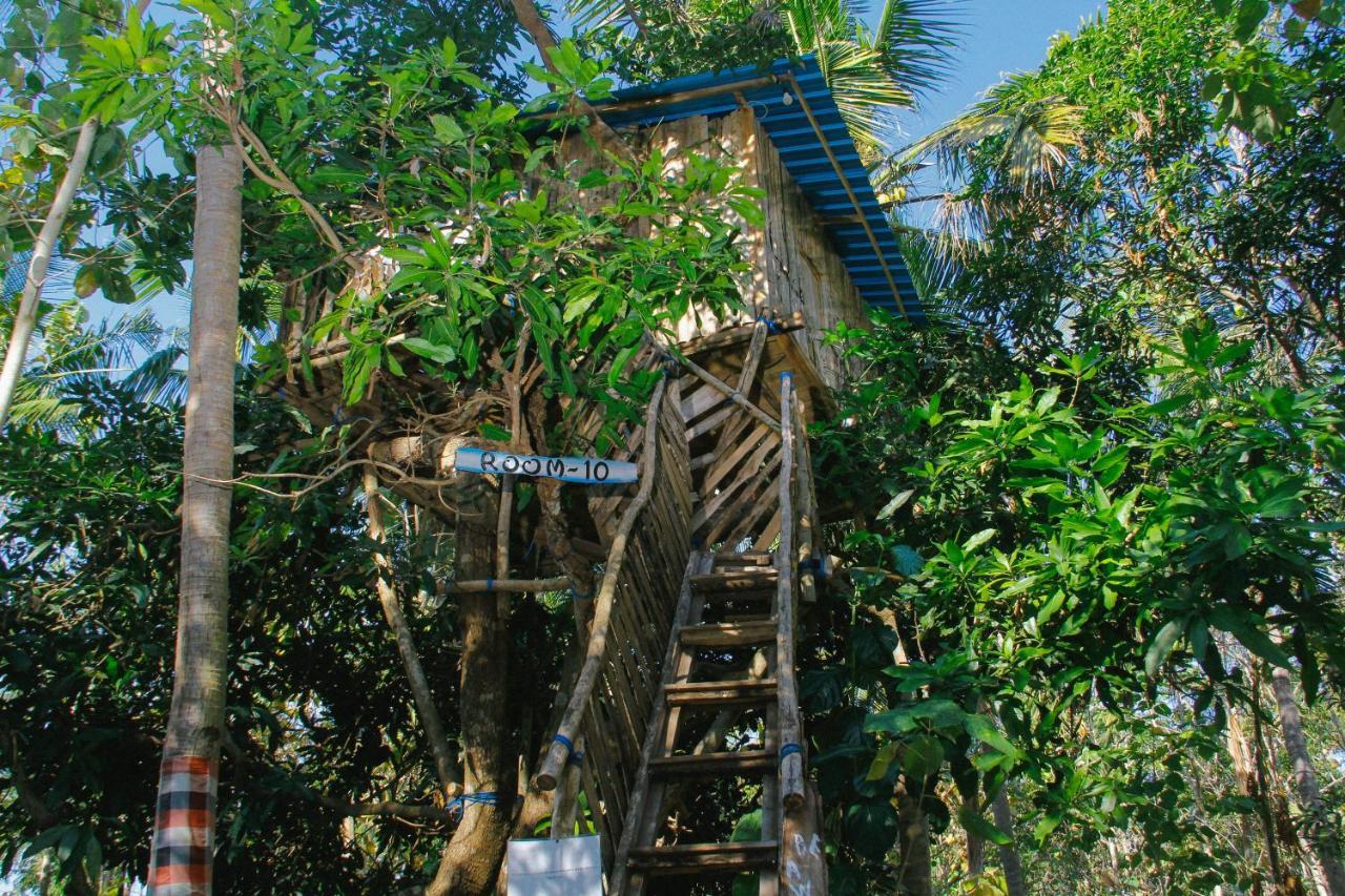 Nyuh Bengkok Tree House Hotel Batununggul Kültér fotó